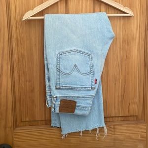 Kevin’s Wedgie Straight jeans